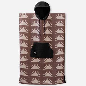 Nomadix Sunshine Printed Changing Poncho, Unisex Size S/M - Burgundy
